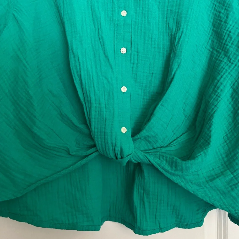 NWT Universal Thread Green Tie Front Button Shirt, Size XXL - Picture 2 of 10